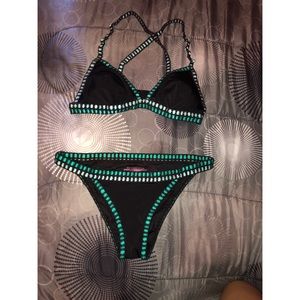 Victoria’s Secret bikini set